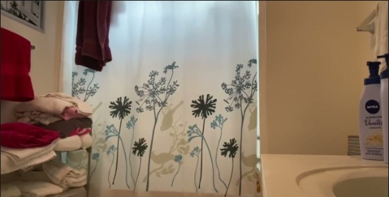 [Image: Voyeur55075095210.jpg]