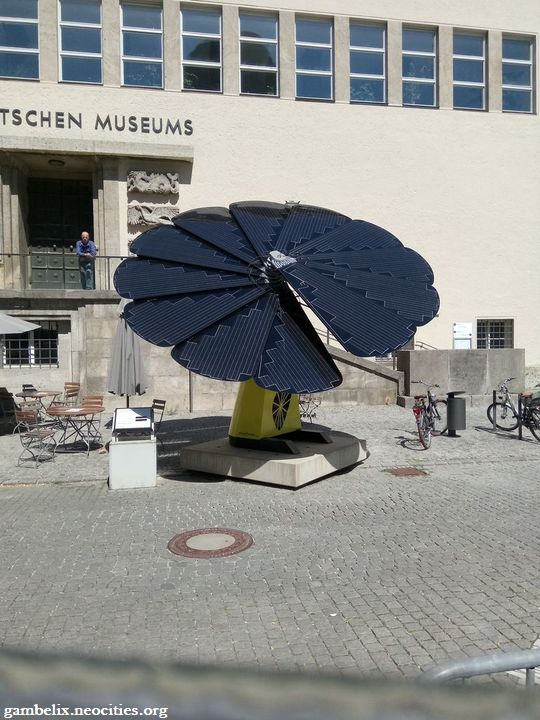 Munich-Deutsches-Museum-Solar-720-TXT