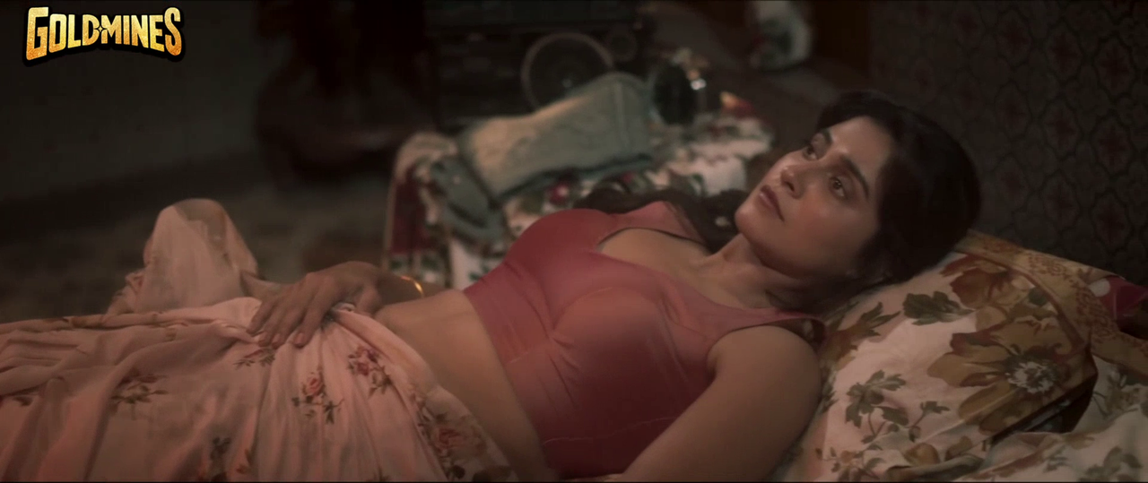 Regina Cassandra xsexy videos download, Flashback 2023, Regina Cassandra romantic scenes, Regina Cassandra photos, Flashback movie highlights, Regina Cassandra style, Tamil movies 2023, South Indian cinema, celebrity photos, film stills, romantic movie scenes