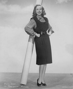diana-lynn-b08