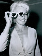 carroll-baker-b80