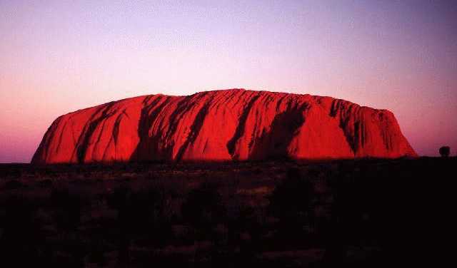 http://www.lpm.uni-sb.de/englisch/Startseite/bilder/ayersrock.jpg