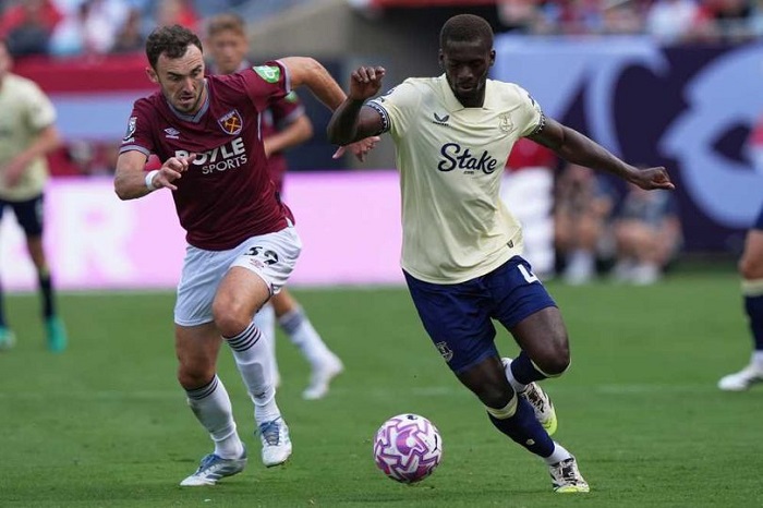 Everton vs West Ham United, 02h00 ngày 30/09