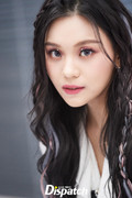 220209-VIVIZ-Umji-BOP-BOP-Comeback-Photoshoot-by-Dispatch-documents-1
