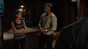 Arrow-S04-E01-Green-Arrow-1080p-BDMux-IT