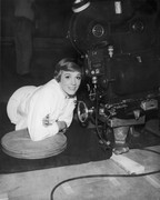 julie-andrews-md81