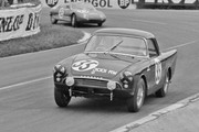 24 HEURES DU MANS YEAR BY YEAR PART ONE 1923-1969 - Page 53 61lm35-S-Alpine-P-Jopp-P-Hopkirk-2