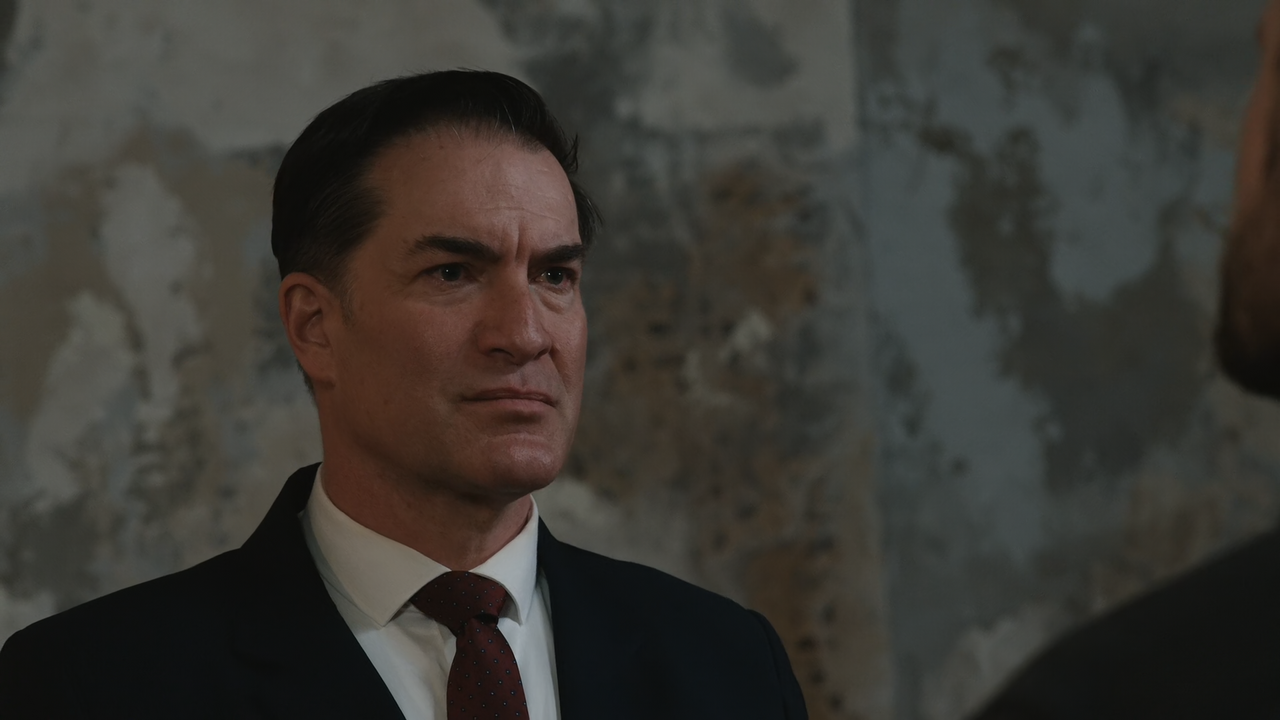 FBI.International.S01E14.The.Kill.List.1080p.10bit.AMZN.WEB-DL.DDP5.1.HEVC-Vyndros.mkv_snapshot_15.0