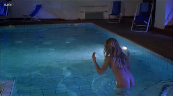 Loredana-Cannata-naked-ass