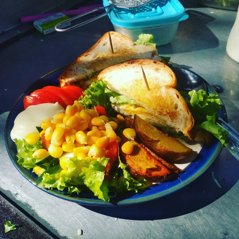 Menu makanan di Sarapan Ala Bule, pilihan tempat sarapan enak di Madiun yang sempat viral di sosial media.