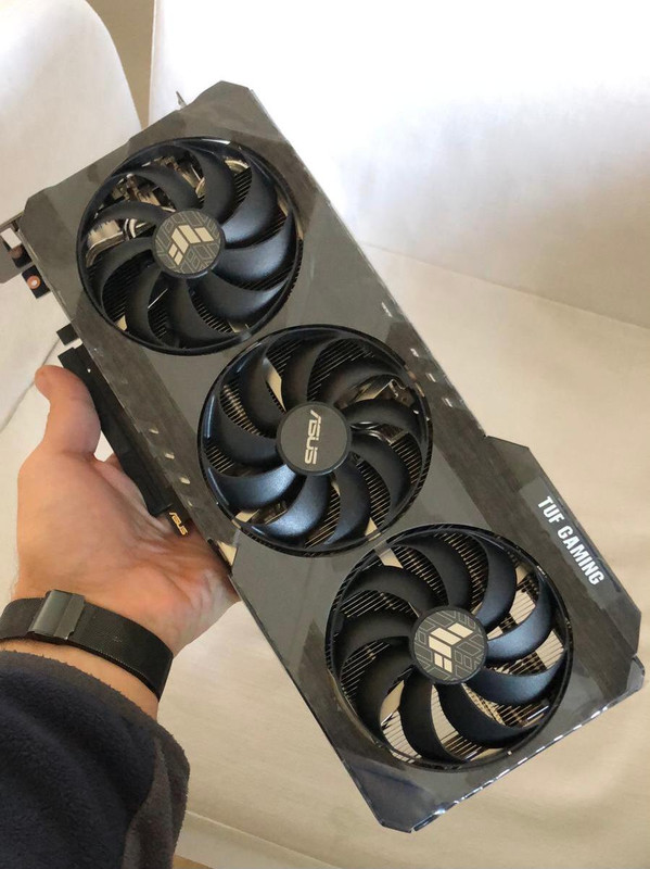 0D1999C9-CFF2-4867-9215-8D880C07FB74