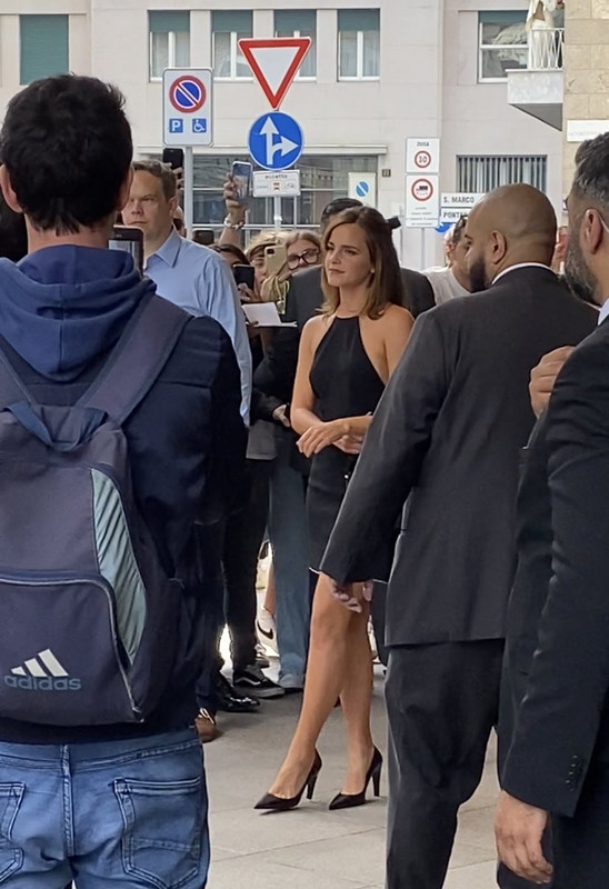 emmawatson-updates.com (02)