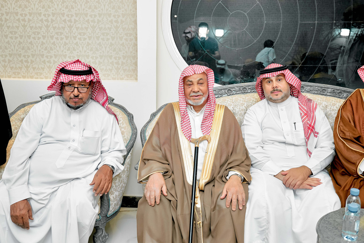 Freelancers-BN7-A8115