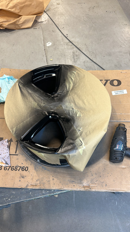 A3BA0A60-0691-46B0-AF3E-1DD680E69490