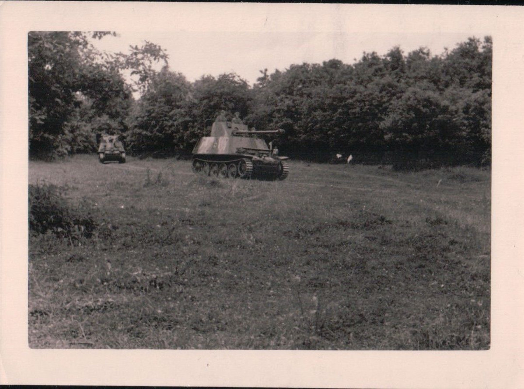 Foto Sonder KFZ 131 Panzerjäger II  Wehrmacht He