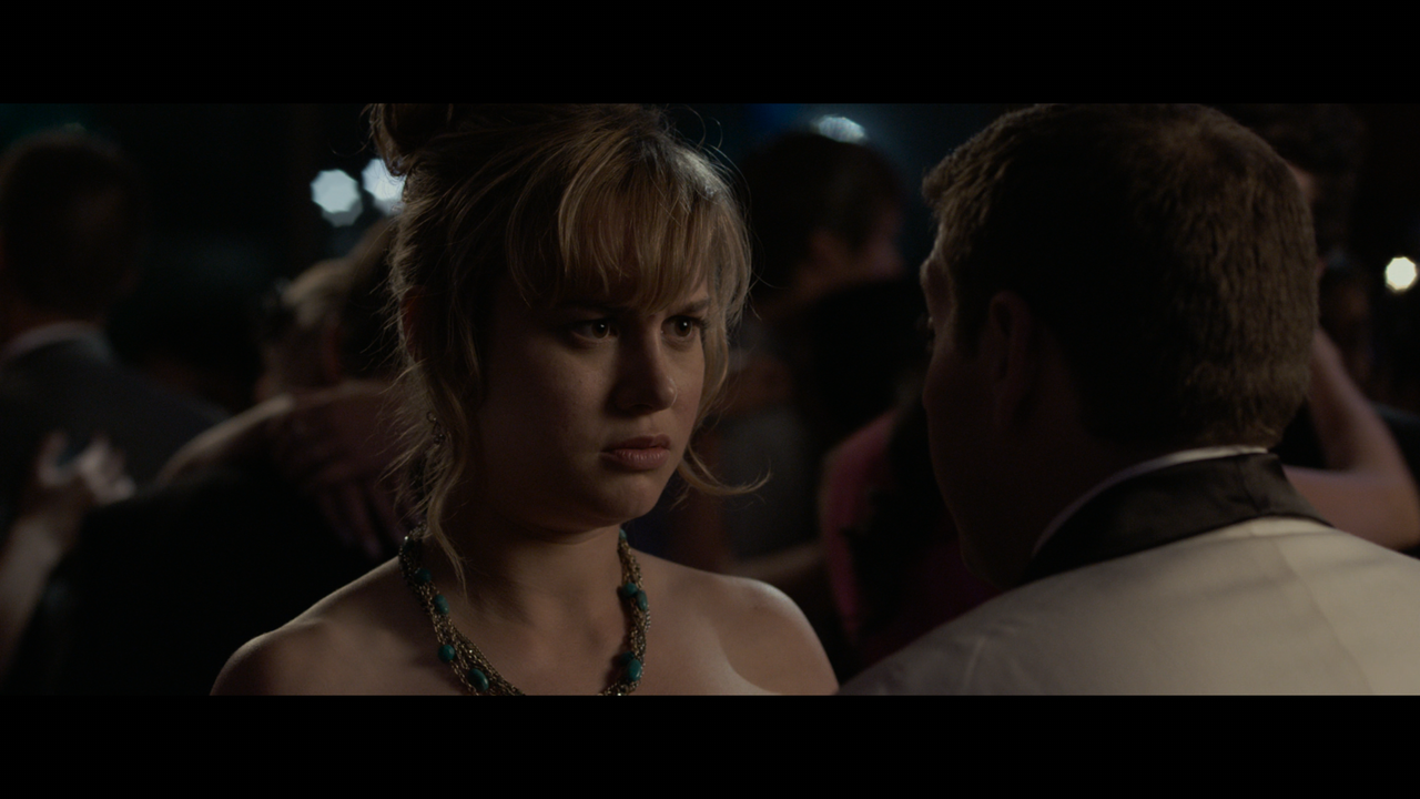 21.Jump.Street.2012.2160p.UHD.BDRemux.TrueHD.Atmos.HDR.DoVi.Hybrid.P8.by.DVT.mkv_snapshot_01.25.04_[