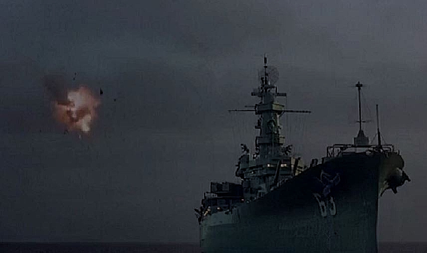 HOME-ALONE-USS-MISSOURI-3-FOTOR-91.jpg