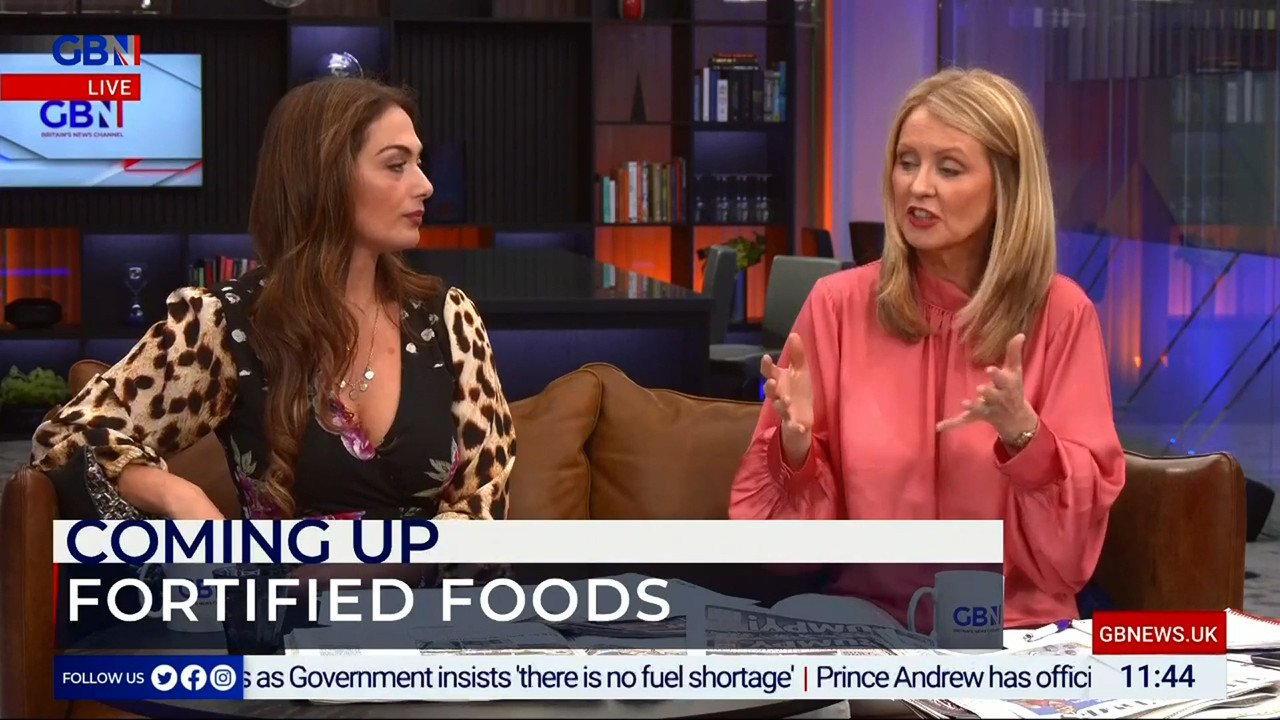 09.25 - 10.00.00 - Saturday Live UK. Opinion, news and a bit of fun o..._001.ts_snapshot_43.27.462
