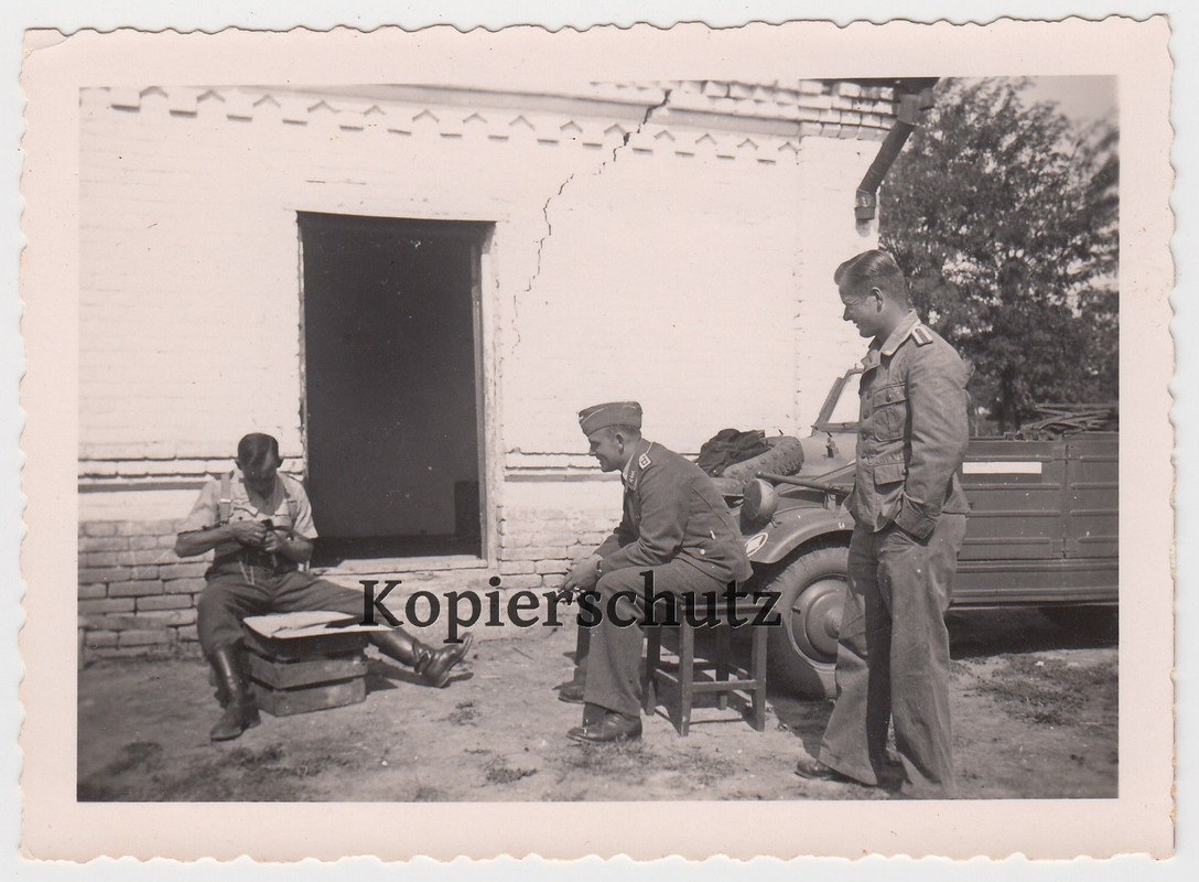 Foto 2.Wk VW Kübelwagen Typ 82 taktisches Zeichen Maling Karo Lu