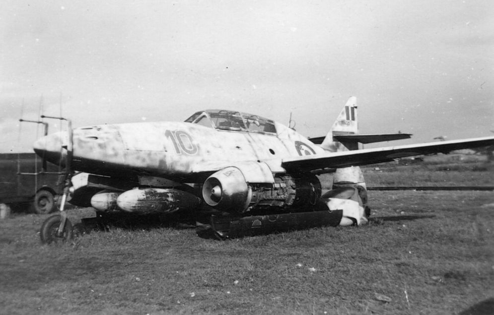 1/32 Revell Me262B-1/U-1 Nachtjager Red 10 - Ready for