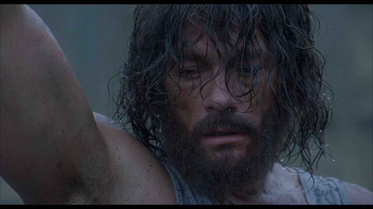 title_t00.mkv_snapshot_01.00.12.724