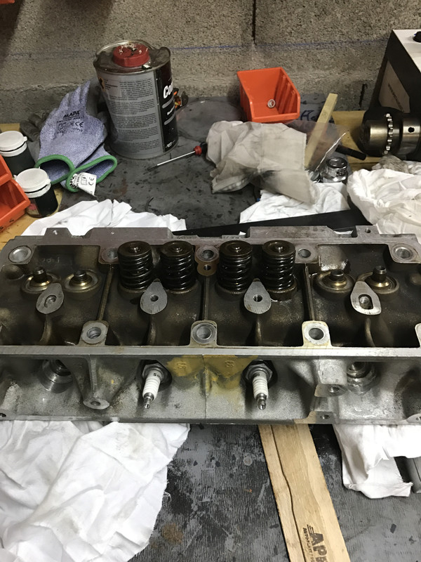 Restauration 4L (1215)