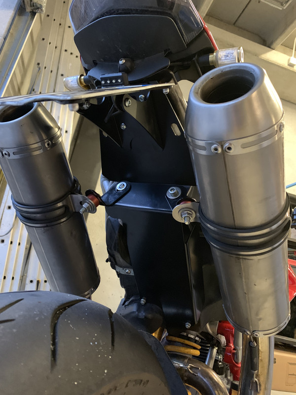 B6A08C60-41BD-4E8B-8478-C01B5EFF8C28