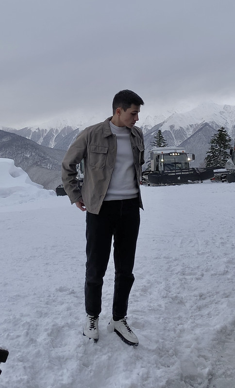 10B71A5D-409E-4B23-8198-DE2ADE9AF3F8