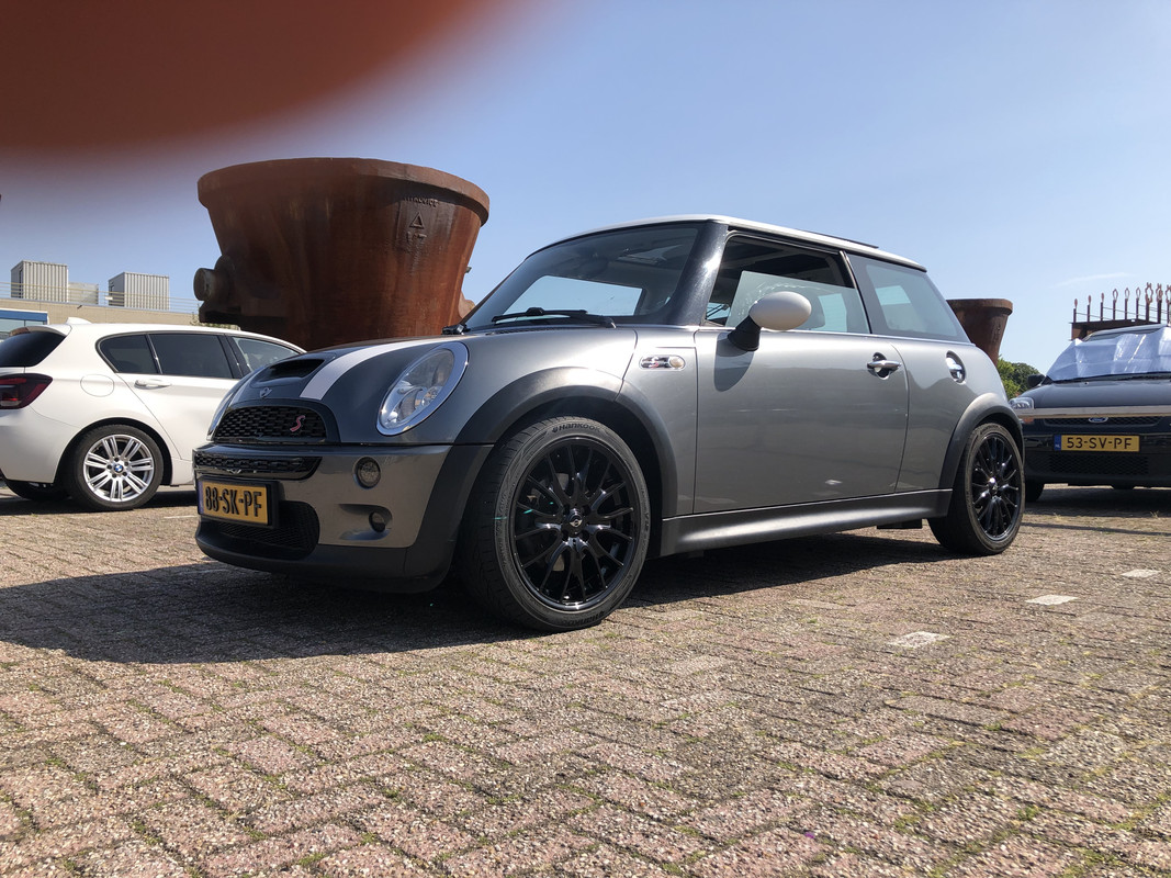 426AC441-A0E8-4F7B-813C-760200CE9702