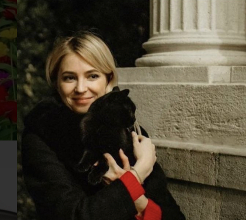 26728774-34F2-4C37-8701-4567E83058B7