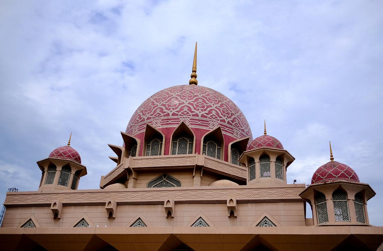 E13E9A9B-18A1-4818-8CC1-AA516A937D88