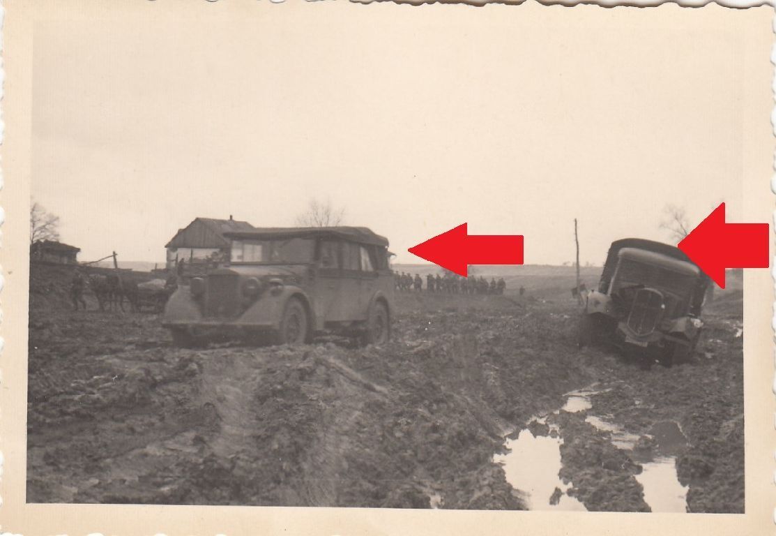 Foto Russland Geländewagen LKW Schlamm