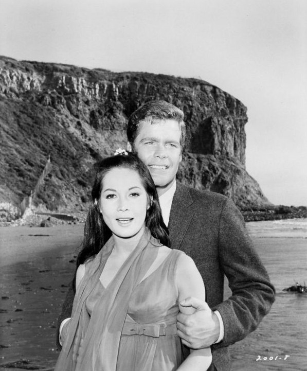 nancy_kwan_b04
