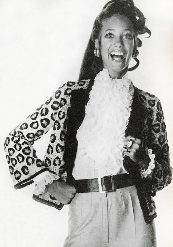 marisa_berenson_b01