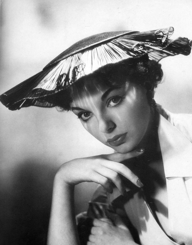 Joan_Collins_f14