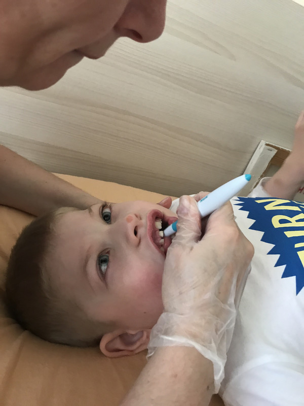 13D0F3A0-8343-427B-9441-4C4604D97440