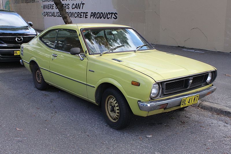 1975_Toyota_Corolla_(KE35R)_coupe_(26141705844)