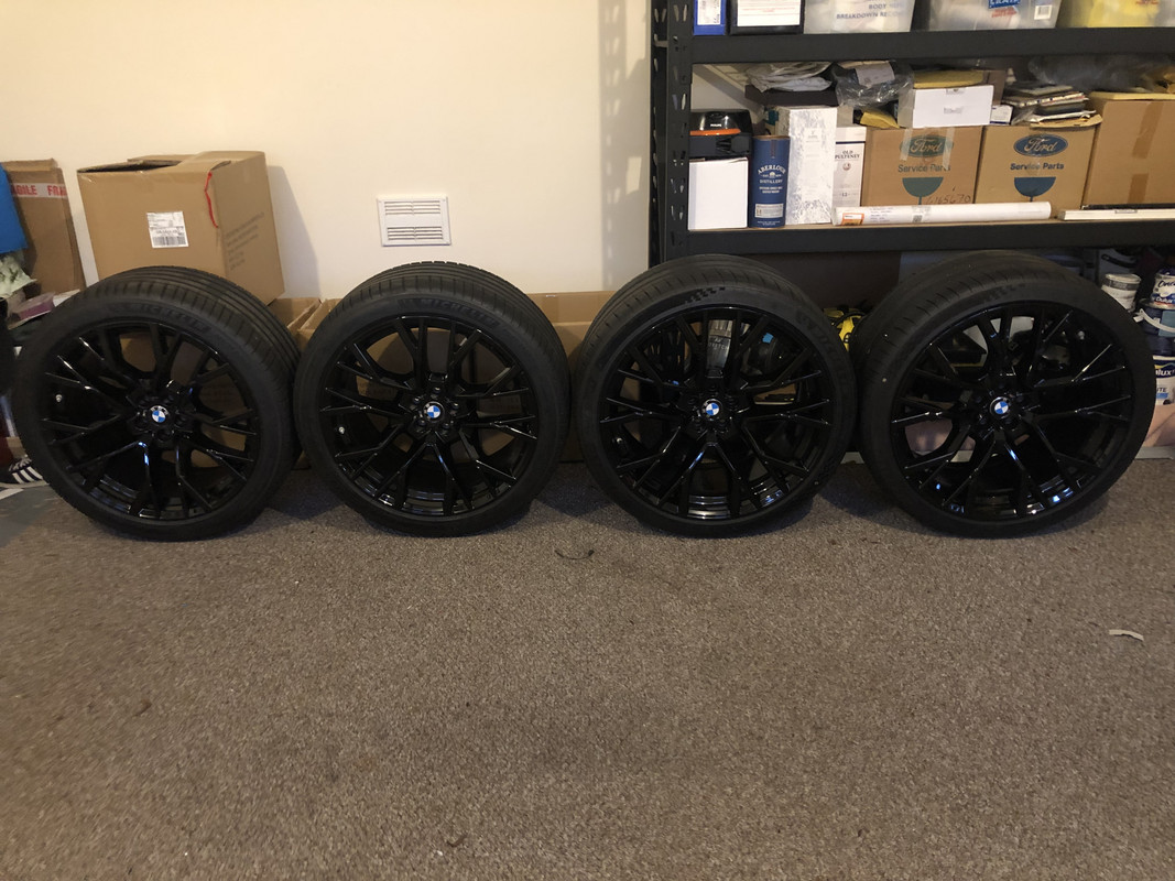 C91308C6-44A0-4FE0-995F-F59B65960A51