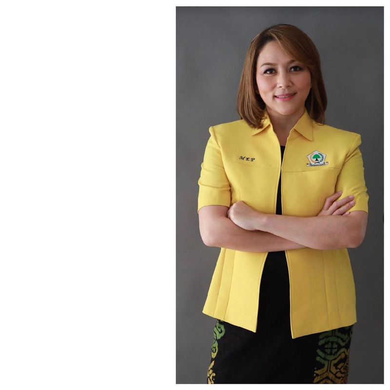 Michaela Paruntu aktif di parpol