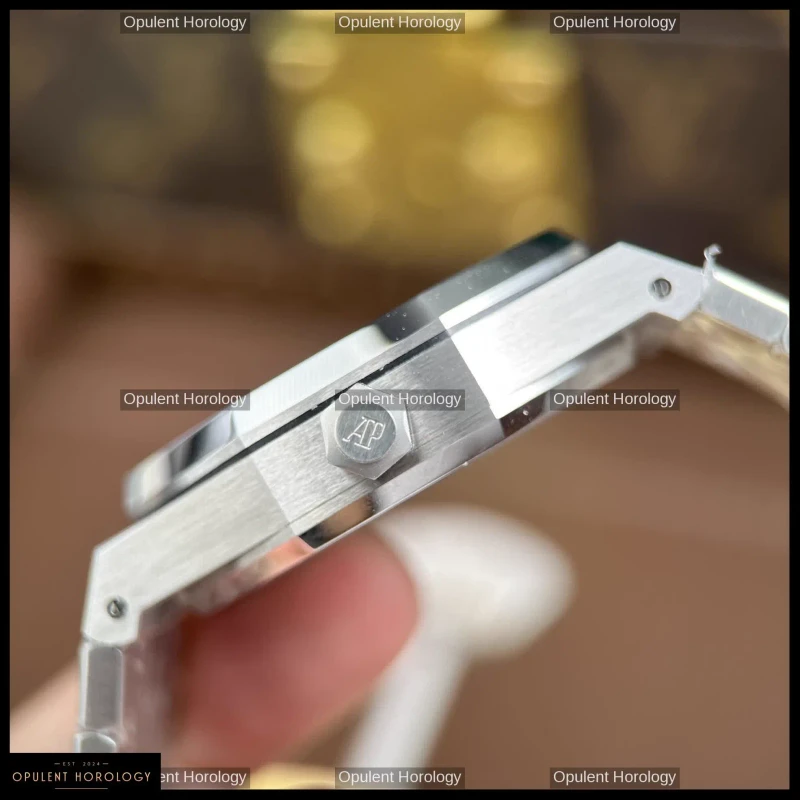 Audemars Piguet Royal Oak Flying Tourbillon 26730ST Burgundy Red Dial 41mm