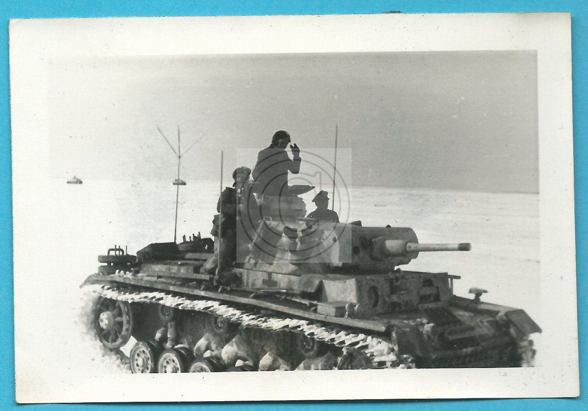 Russland 1. Panzerdiv, Ärmeladler, Kameraden auf