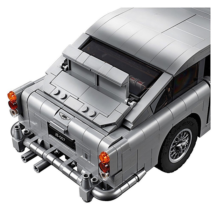 Aston Martin DB5 by Lego (15)