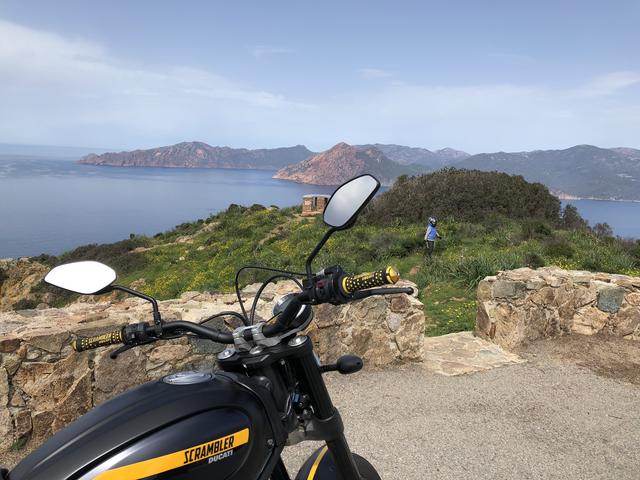 D12BEC24-46E1-4D66-B0A1-24F9D52364C1