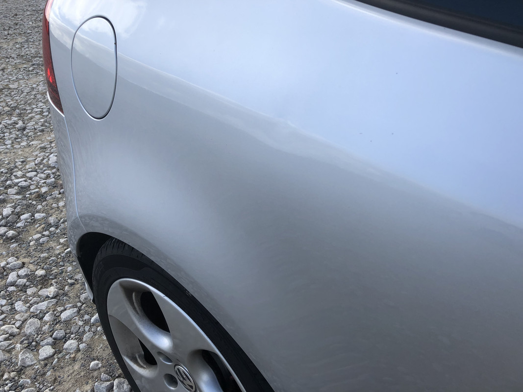 1F222B14-162A-4BFC-892F-1A4FFDD745AB