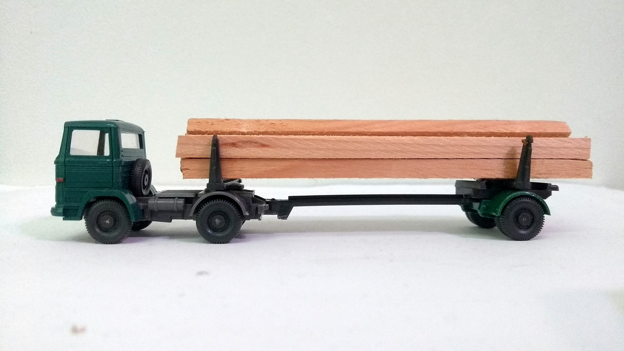 Mach (2502)