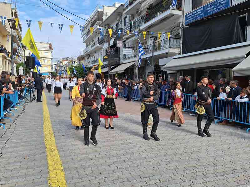 adc666de-1125-4f21-a220-5a3df4df6add