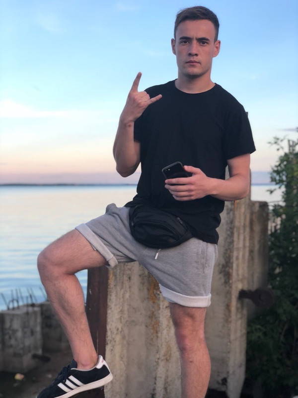 08E9B62D-E206-478F-83A9-C4C817CF995D