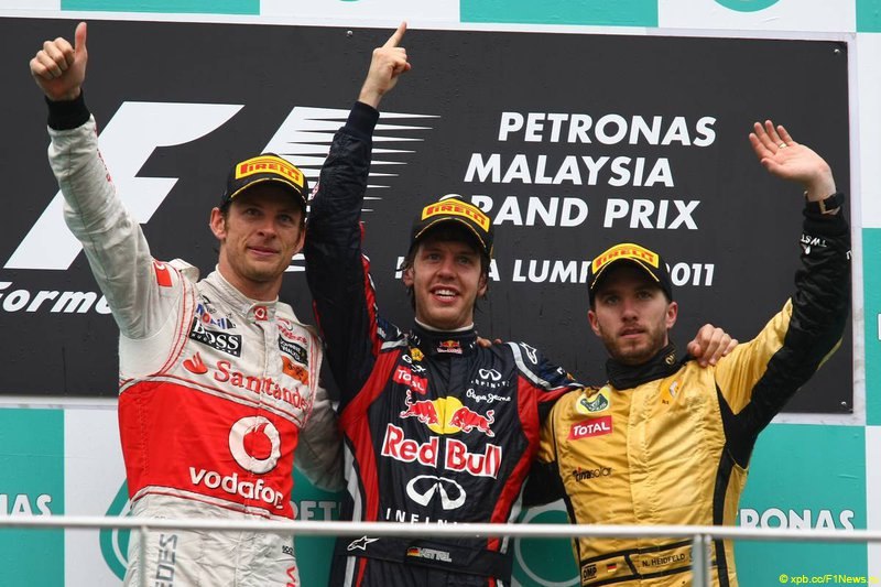 2011 мал подиум