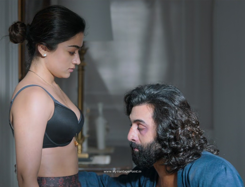 75-Rashmika-Mandanna-Hot-in-Animal-Movie-with-Ranbir-Kapoor