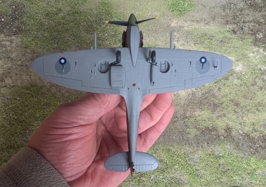 Modellino Aereo Easy Model 1/72 RAF Spitfire Mk V 317th Sqn 1941 - Plastica #37213